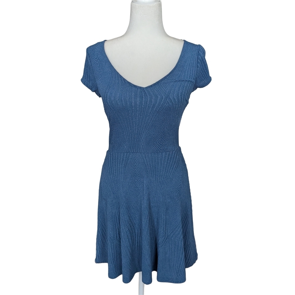 Trixxi Pewter Blue Short Sleeve V Neck Mini Dress NWT Size XS
